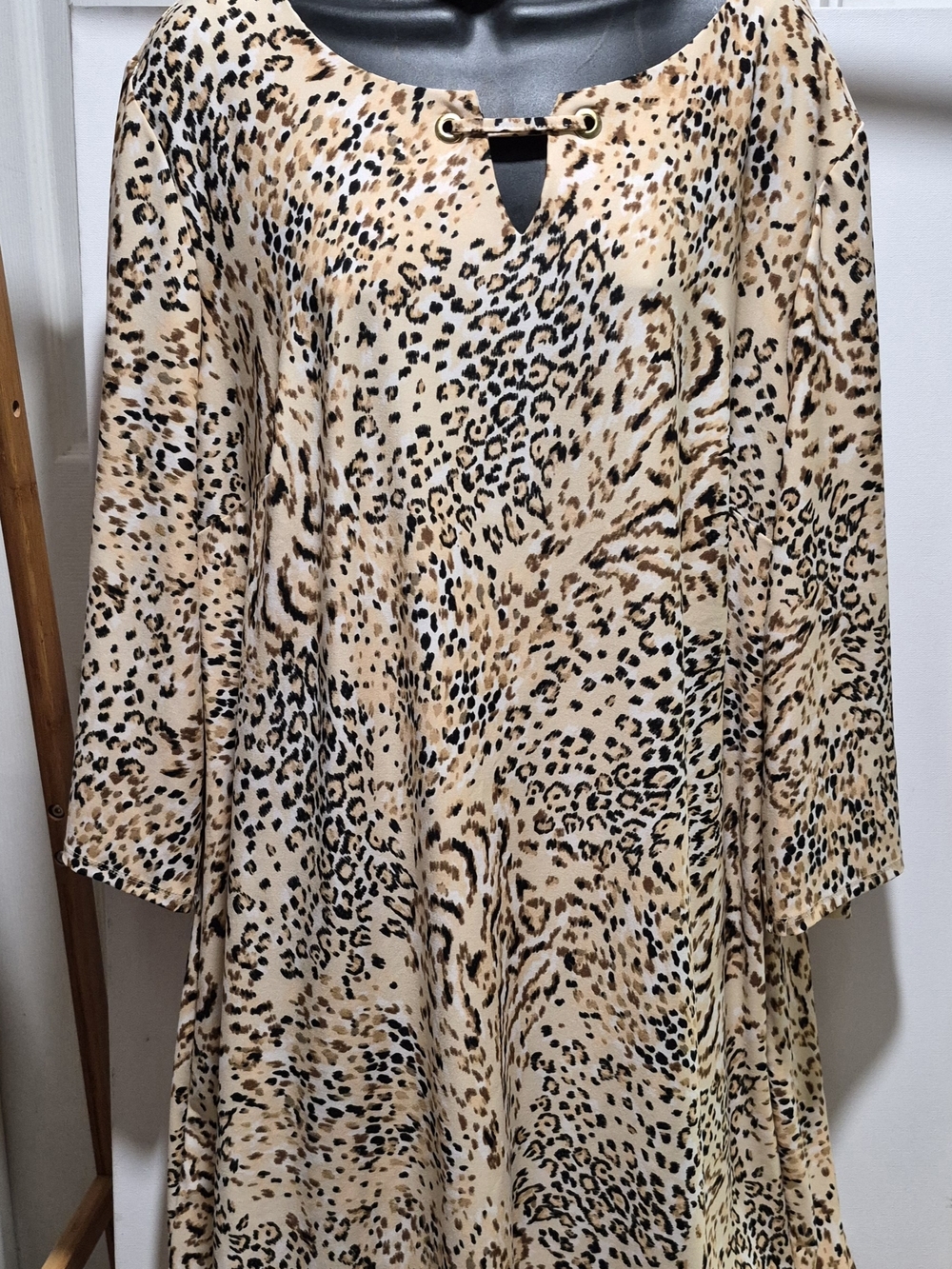 Tacera Beige Leopard-Print Dress with Grommet Keyhole